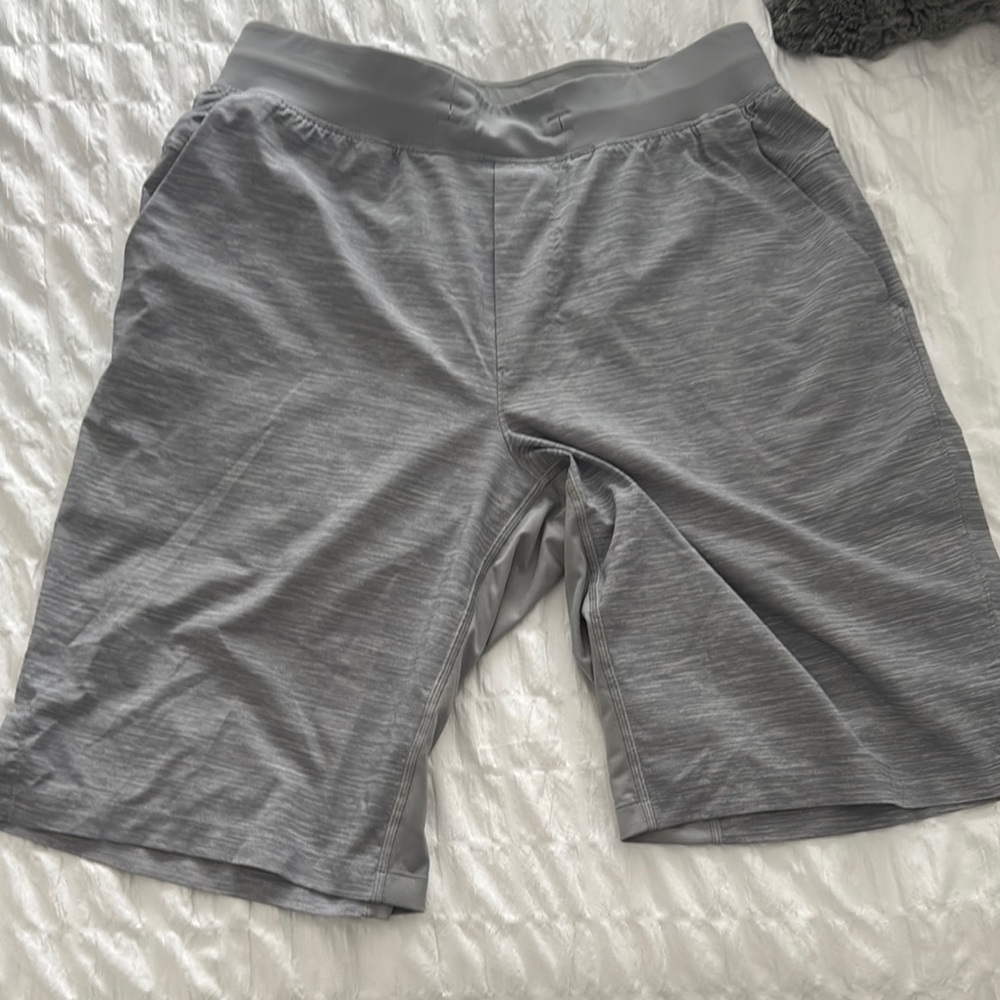 lululemon athletica Men's Light Gray Athletic Shorts